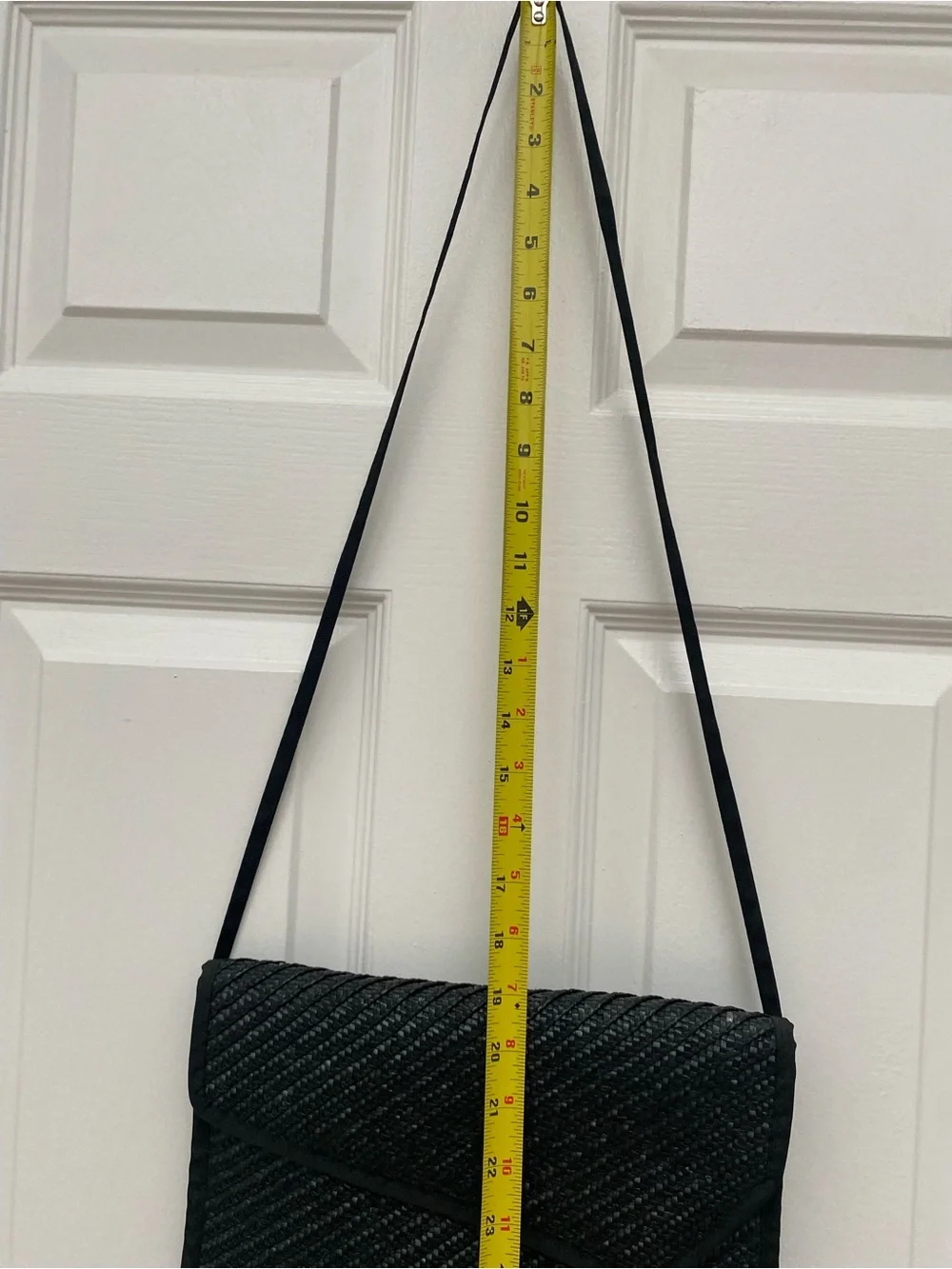 Mid Century Modern (MCM) Black Woven Envelope Crossbody Clutch